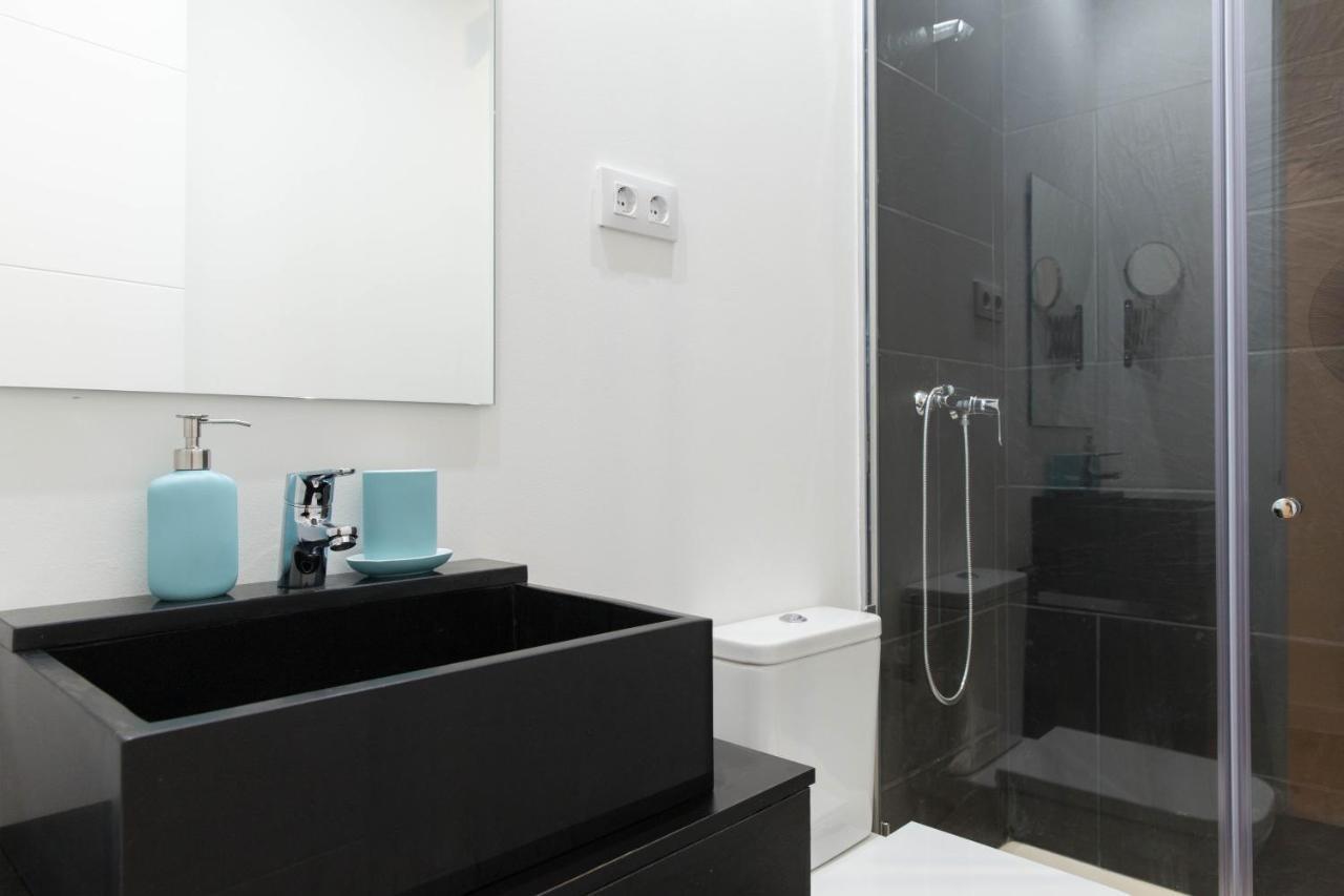 For You Rentals New Design Apartment Temporal Puerta Del Sol Pre10C Madrid Luaran gambar