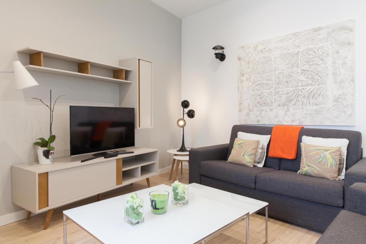 For You Rentals New Design Apartment Temporal Puerta Del Sol Pre10C Madrid Luaran gambar