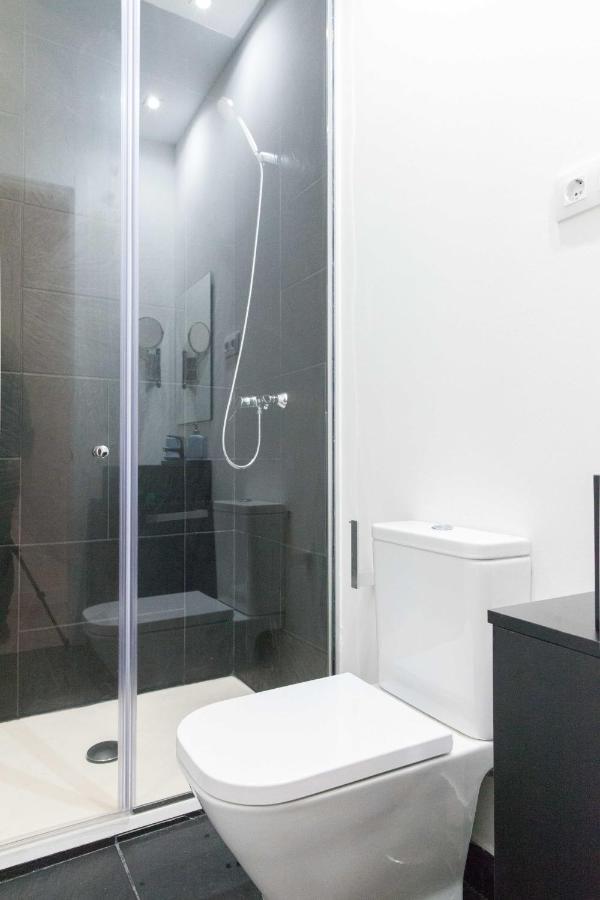 For You Rentals New Design Apartment Temporal Puerta Del Sol Pre10C Madrid Luaran gambar
