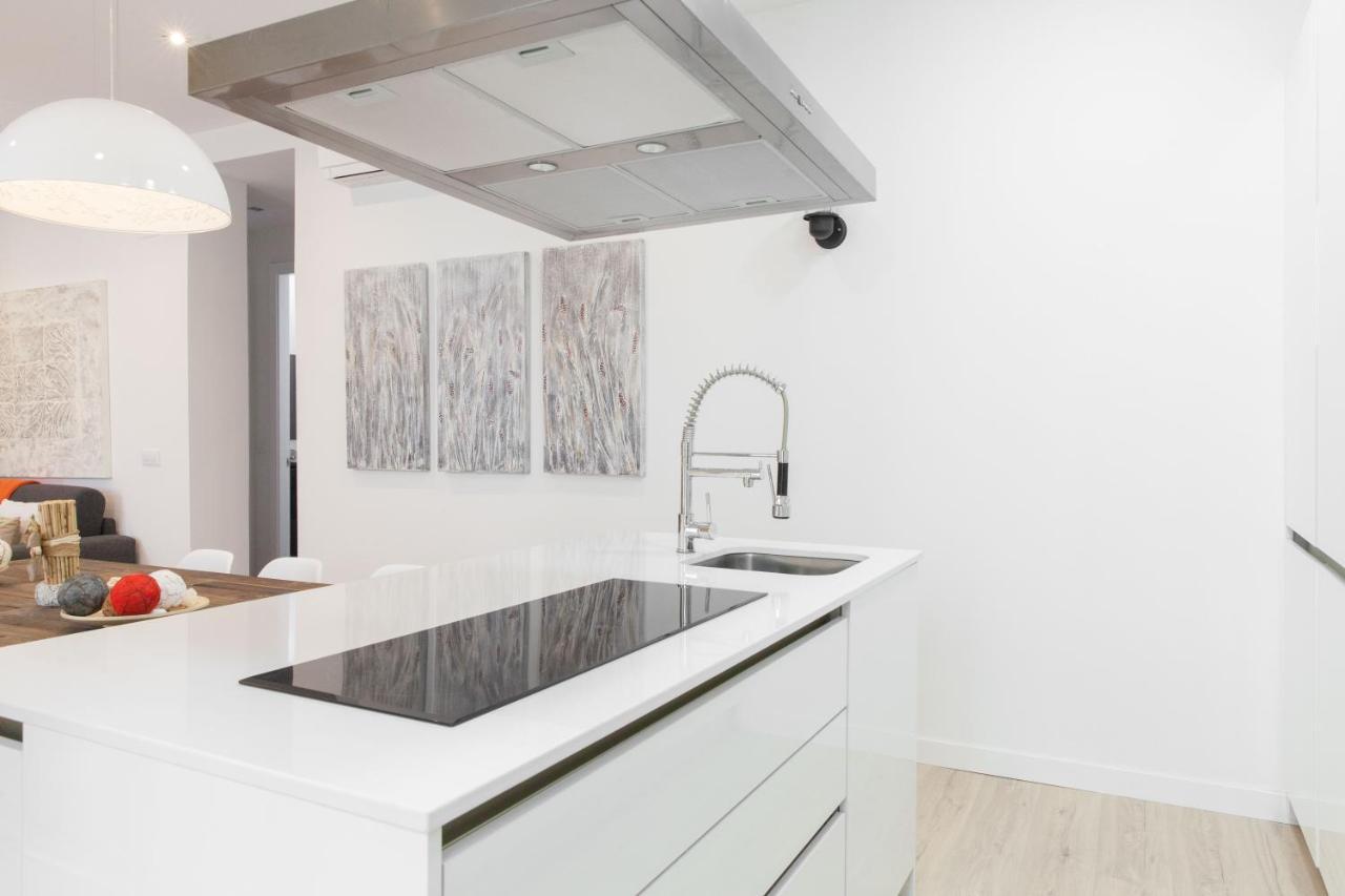 For You Rentals New Design Apartment Temporal Puerta Del Sol Pre10C Madrid Luaran gambar