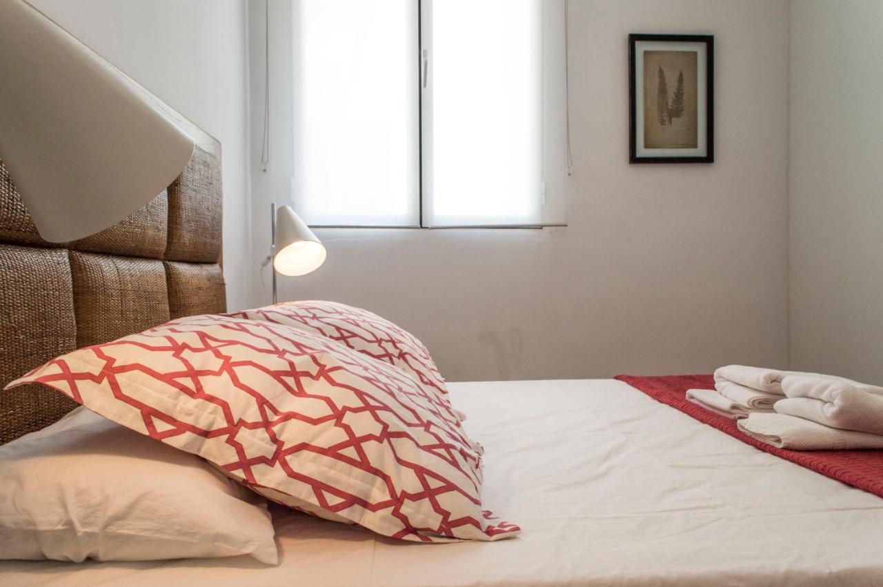 For You Rentals New Design Apartment Temporal Puerta Del Sol Pre10C Madrid Luaran gambar