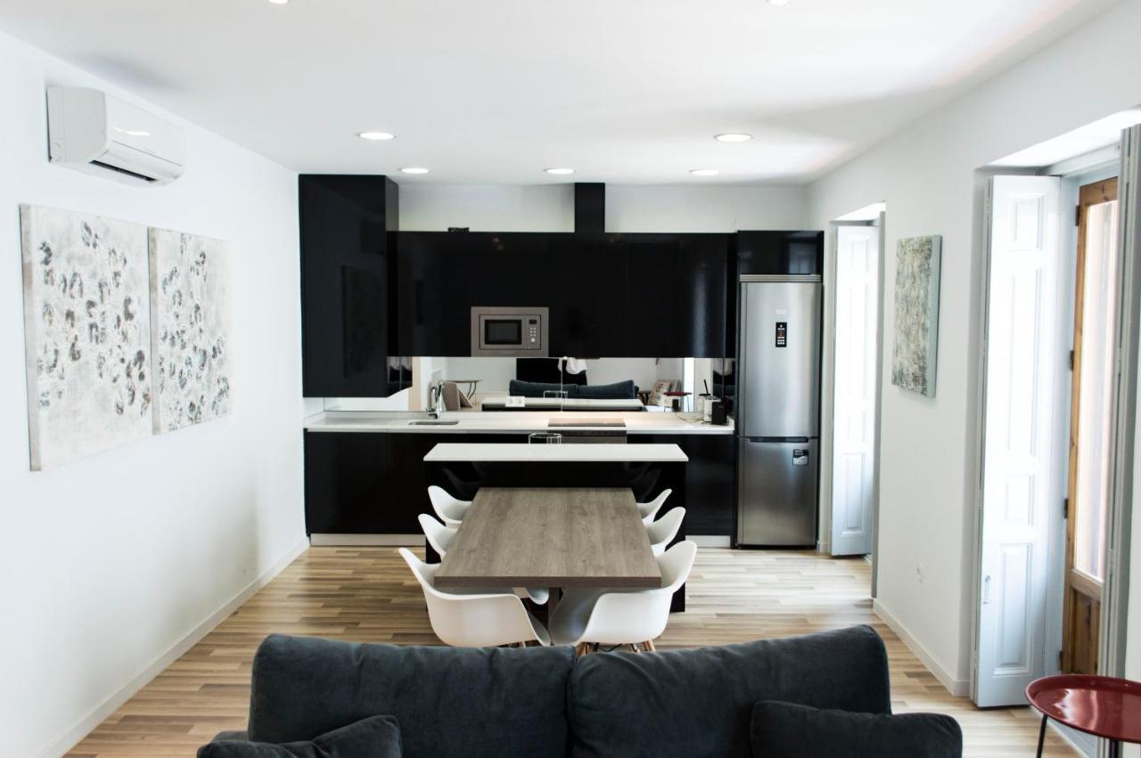 For You Rentals New Design Apartment Temporal Puerta Del Sol Pre10C Madrid Luaran gambar