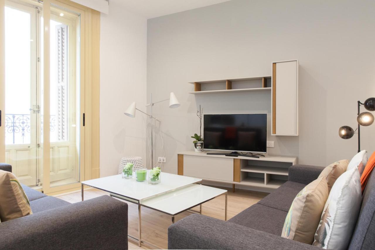For You Rentals New Design Apartment Temporal Puerta Del Sol Pre10C Madrid Luaran gambar