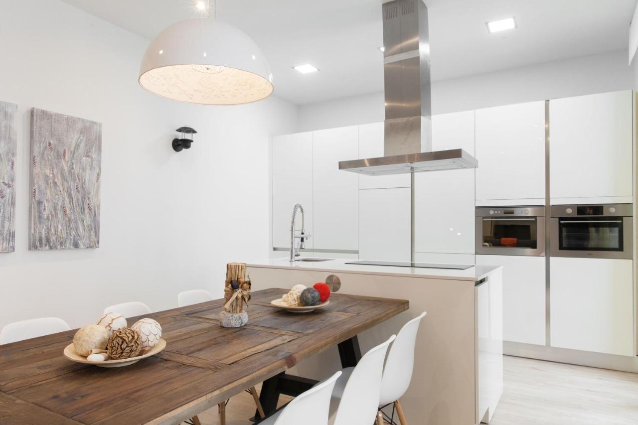 For You Rentals New Design Apartment Temporal Puerta Del Sol Pre10C Madrid Luaran gambar