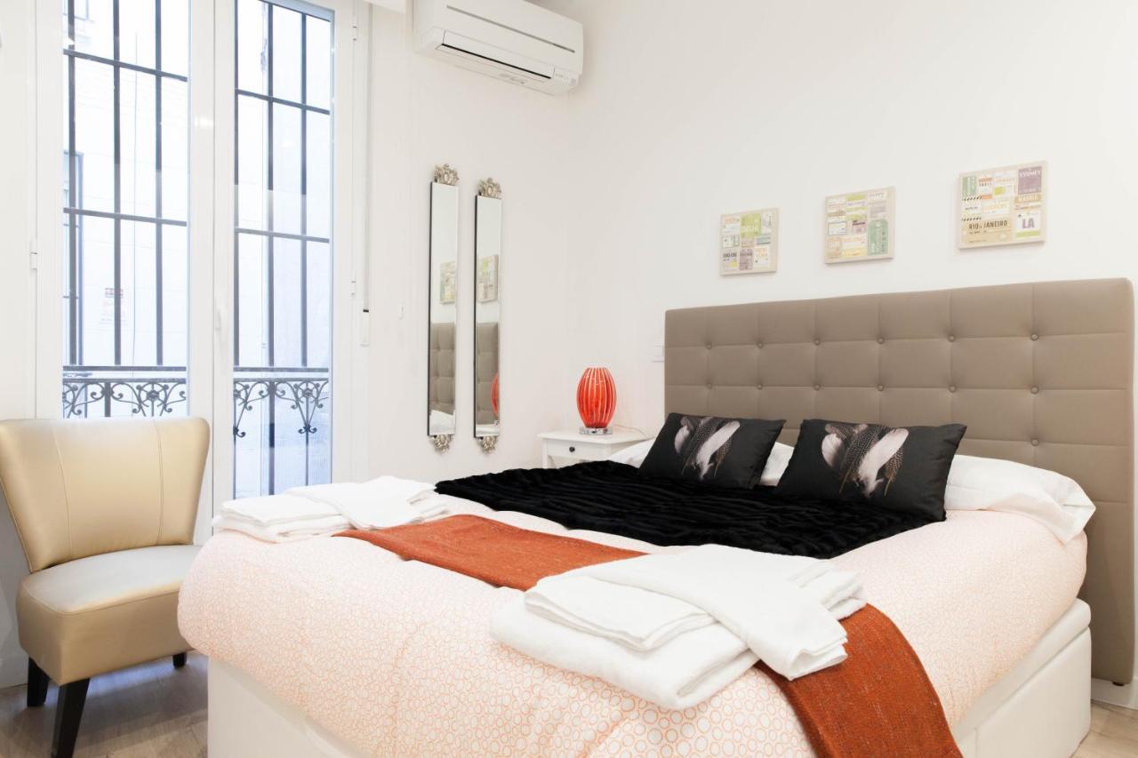 For You Rentals New Design Apartment Temporal Puerta Del Sol Pre10C Madrid Luaran gambar