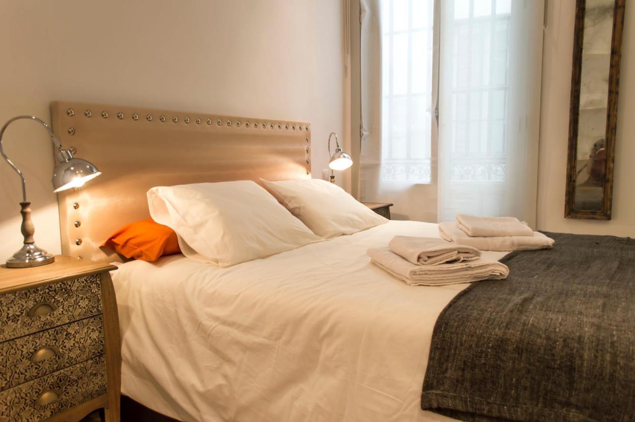 For You Rentals New Design Apartment Temporal Puerta Del Sol Pre10C Madrid Luaran gambar