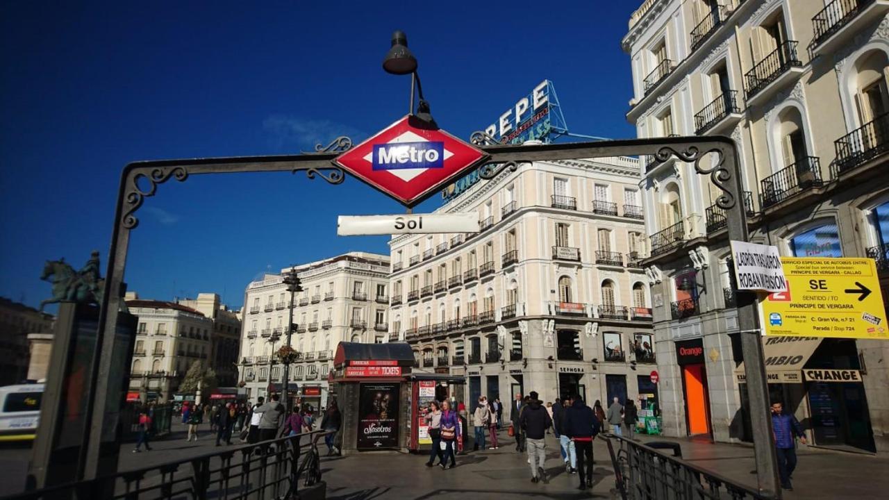 For You Rentals New Design Apartment Temporal Puerta Del Sol Pre10C Madrid Luaran gambar