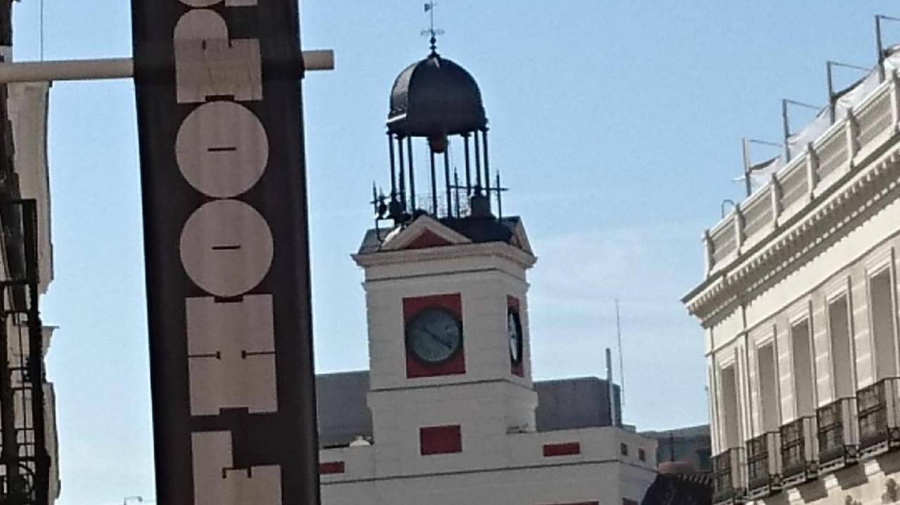 For You Rentals New Design Apartment Temporal Puerta Del Sol Pre10C Madrid Luaran gambar