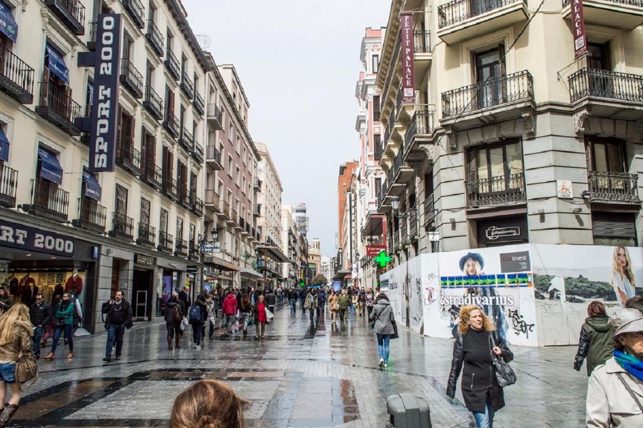For You Rentals New Design Apartment Temporal Puerta Del Sol Pre10C Madrid Luaran gambar